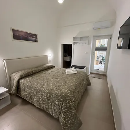 Dimora Lara Guest house